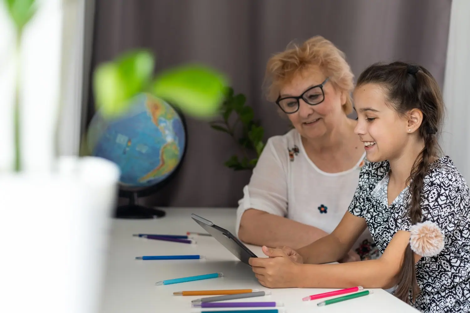 Wymiana międzypokoleniowa - jak młodzi mogą uczyć się od seniorów