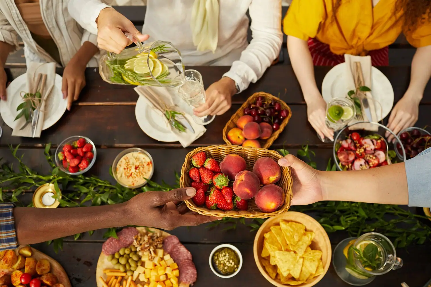 Społeczne lodówki - przewodnik po zakładaniu punktów foodsharingu